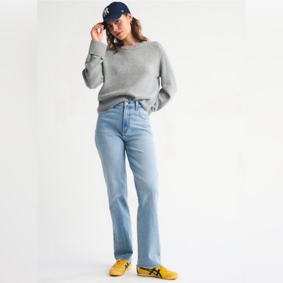 Abercrombie & Fitch Denim - Abercrombie &‎ Fitch Ultra High Rise 90s Straight Jean 32/14R